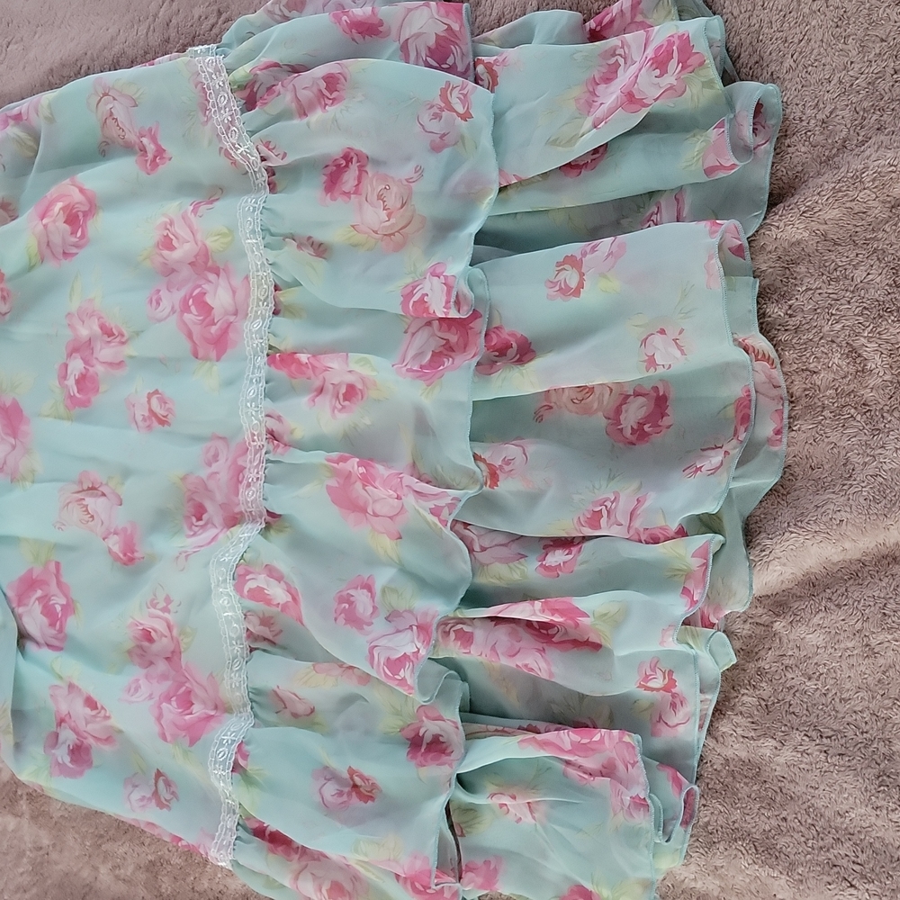 Flower Maxi Dress - Picture 2 of 3